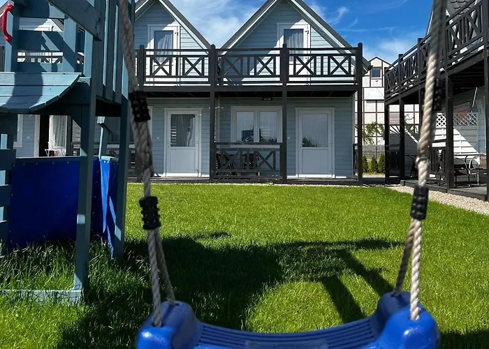 Pobierowo Near & Pool * レバル