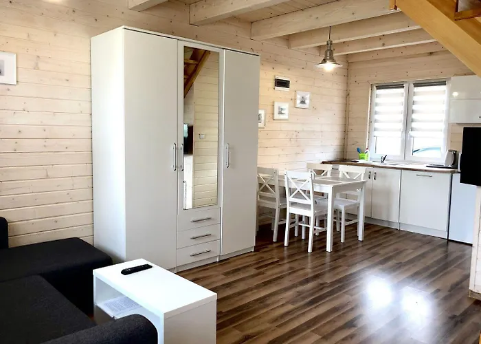 Pobierowo Near & Pool 別荘